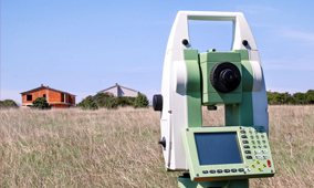 全站儀基礎操作指南:從設備架設到數(shù)據(jù)采集